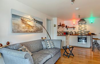 in Brixham (BX073) Apartment