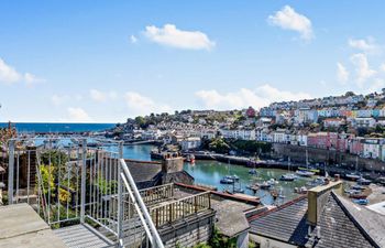 in Brixham (BX038) Holiday Cottage