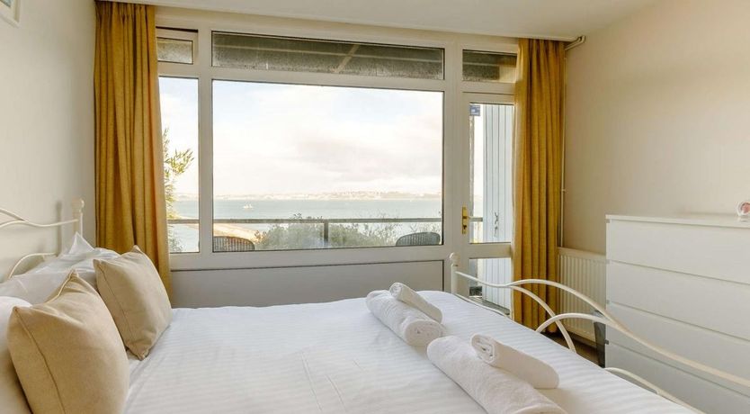 Photo of 3 Bed in Brixham