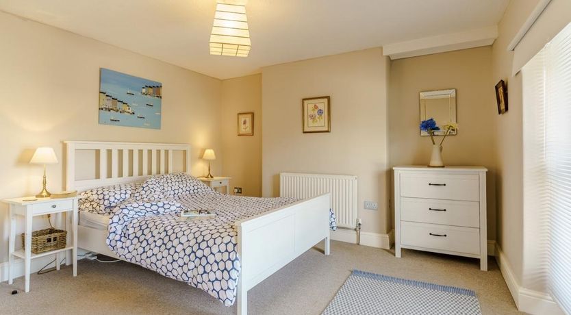 Photo of 3 Bed in St. Dogmaels