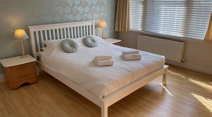 Photo of 3 Bed in Eastbourne