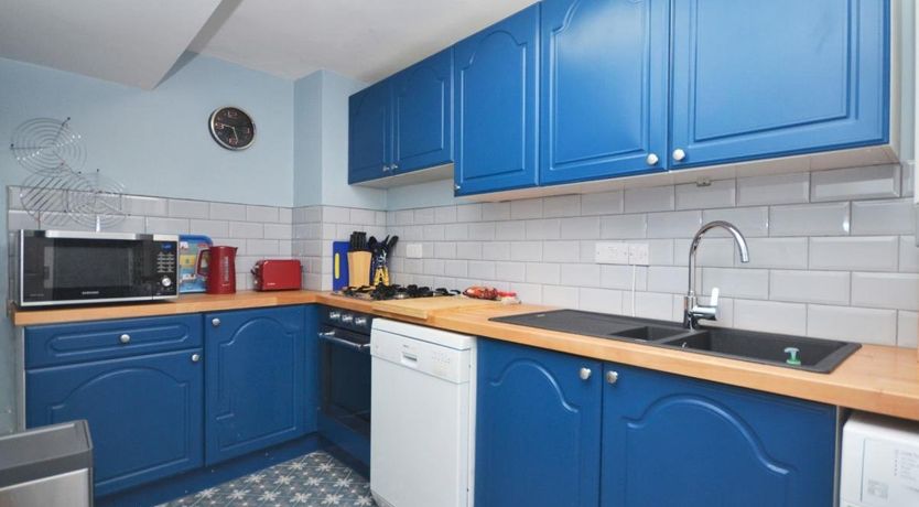 Photo of 3 Bed in Brixham