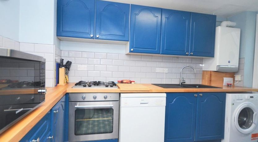 Photo of 3 Bed in Brixham