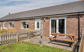 Photo of 2 Bed in Blakeney