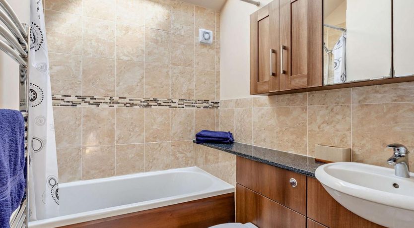 Photo of 2 Bed in Blakeney