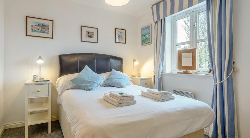 Photo of 3 Bed in Hillhead