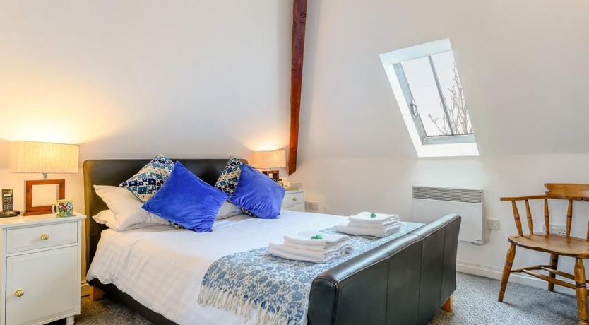 Photo of 3 Bed in Hillhead