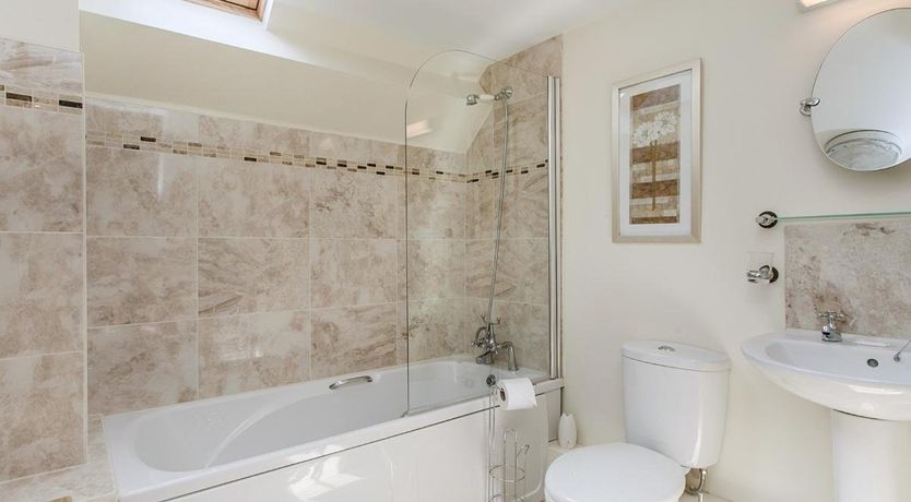 Photo of 4 Bed in Brixham