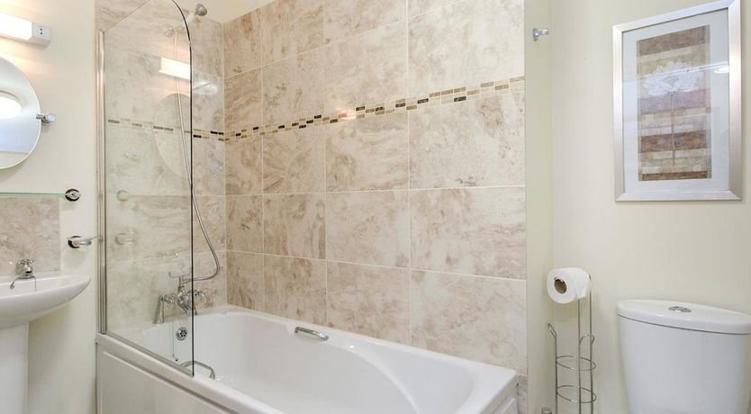 Photo of 4 Bed in Brixham