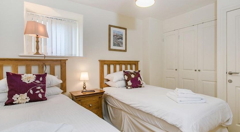 Photo of 4 Bed in Brixham