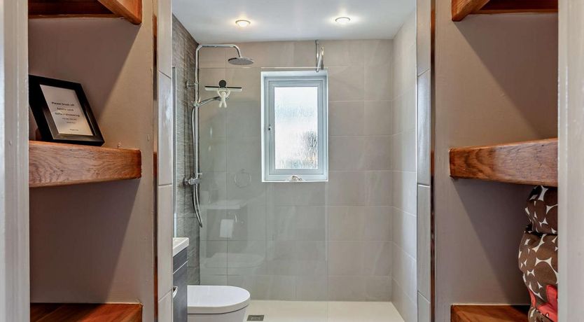 Photo of 2 Bed in Newquay