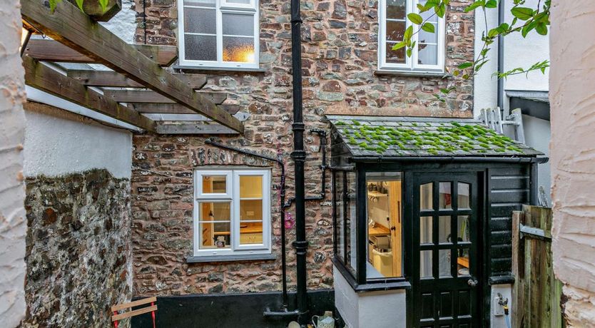 Photo of 2 Bed in Bishops Nympton