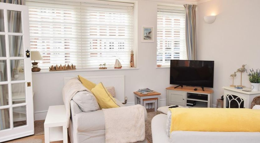 Photo of 1 Bed in Eastbourne