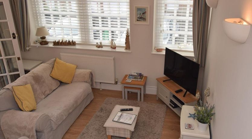 Photo of 1 Bed in Eastbourne