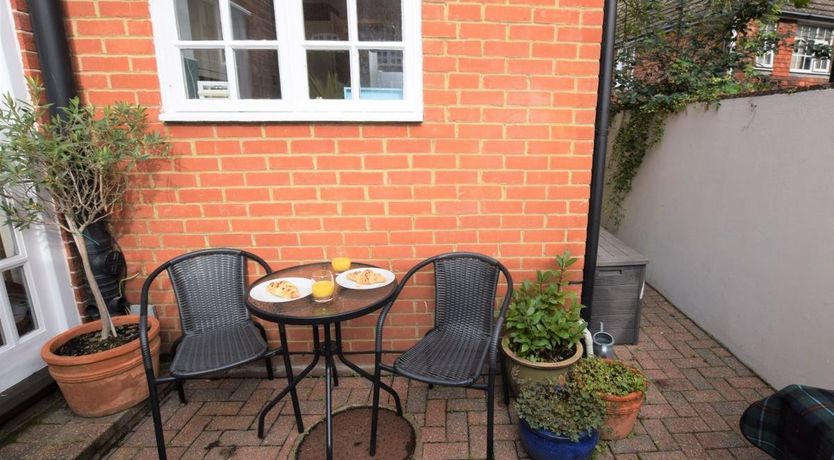 Photo of 1 Bed in Eastbourne