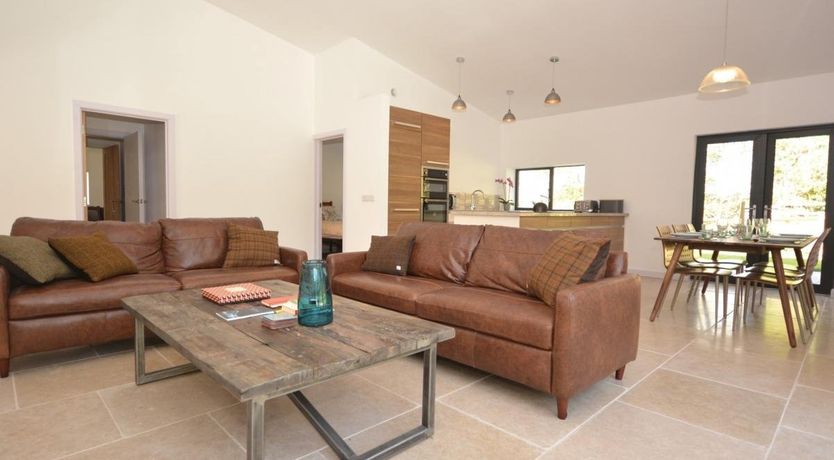 Photo of 3 Bed in Llanvihangel Crucorney