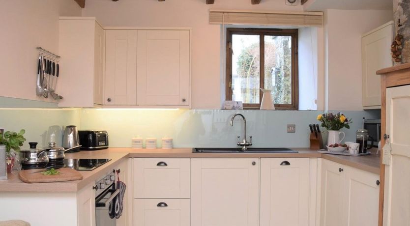 Photo of 2 Bed in Widemouth Bay