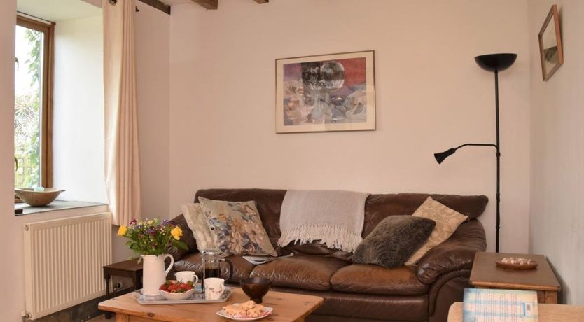 Photo of 2 Bed in Widemouth Bay