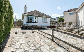 Photo of in Brixham (BX071)