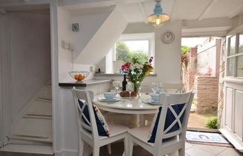 in Brixham (BX021) Holiday Cottage