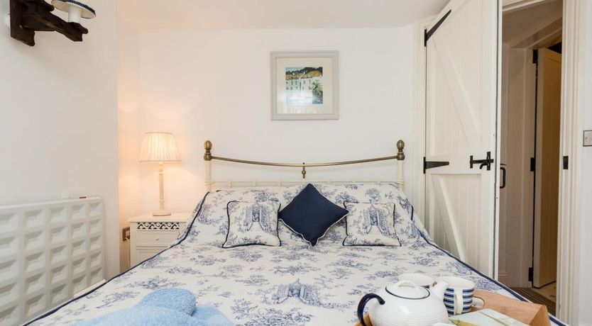 Photo of 2 Bed in Eastbourne