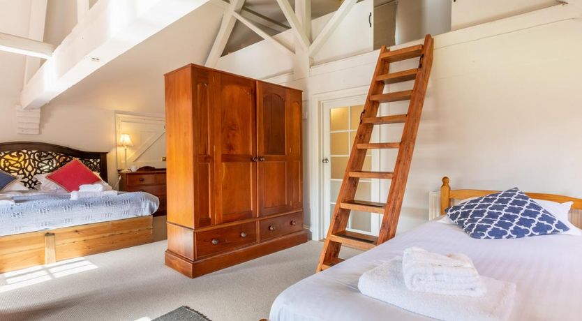 Photo of 1 Bed in Beaulieu