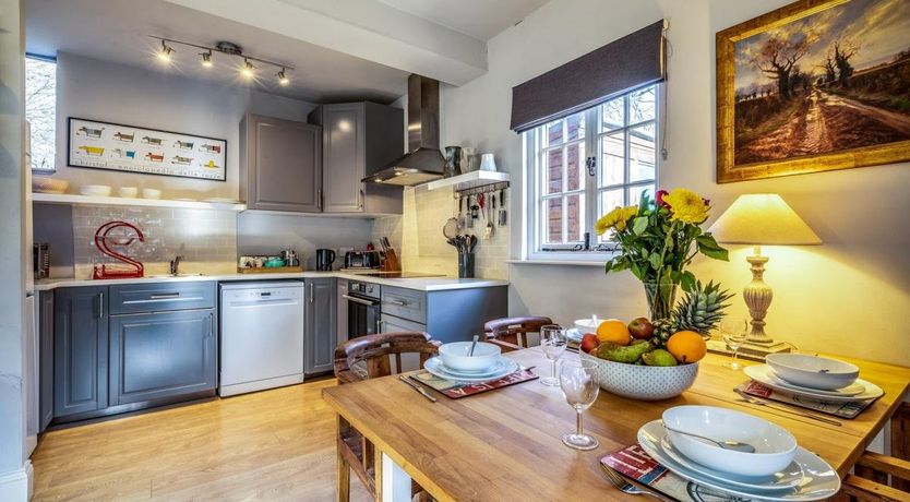 Photo of 1 Bed in Beaulieu