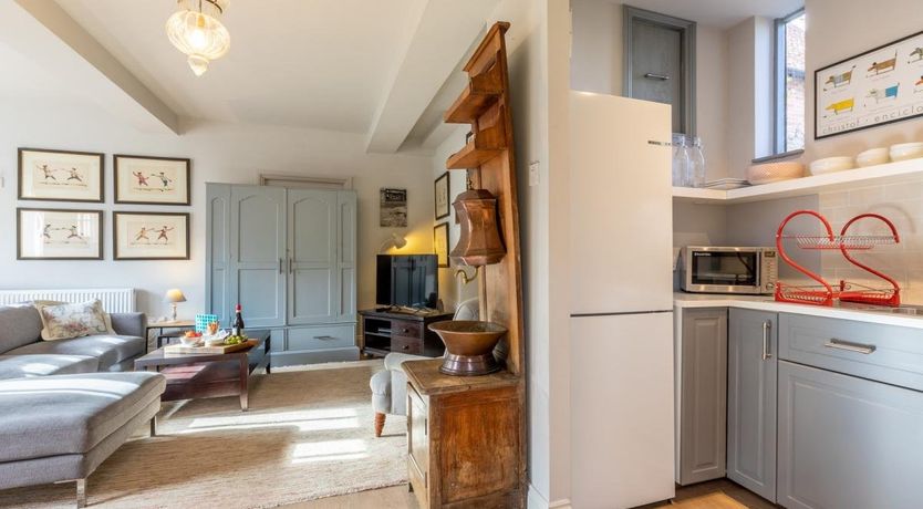 Photo of 1 Bed in Beaulieu