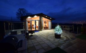 Photo of Log Cabin in Glasgow and Clyde Valley