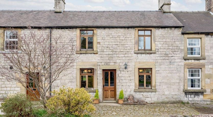 Photo of Cottage in Derbyshire