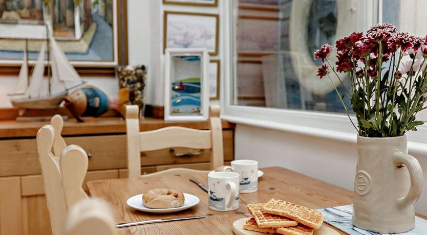 Photo of 3 Bed in Brixham