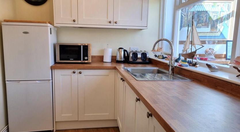 Photo of 3 Bed in Brixham