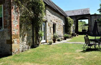 Barn in Warwickshire Holiday Cottage