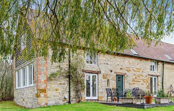 3 Bed in Stratford -upon- Avon Holiday Cottage