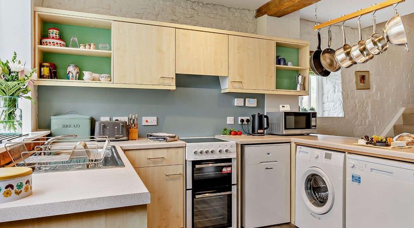 Photo of 3 Bed in Stratford -upon- Avon