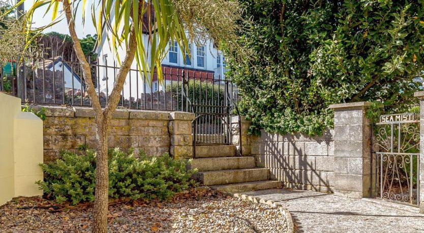 Photo of 3 Bed in Brixham