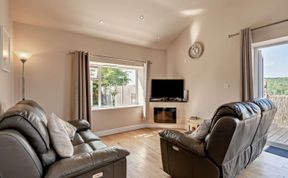 Photo of 2 Bed in Blakeney