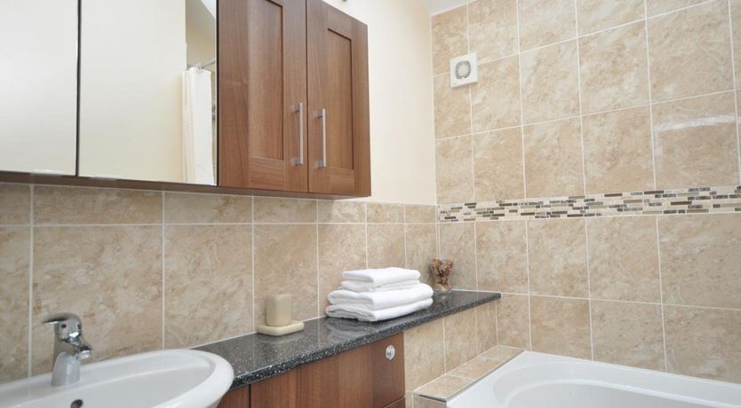 Photo of 2 Bed in Blakeney