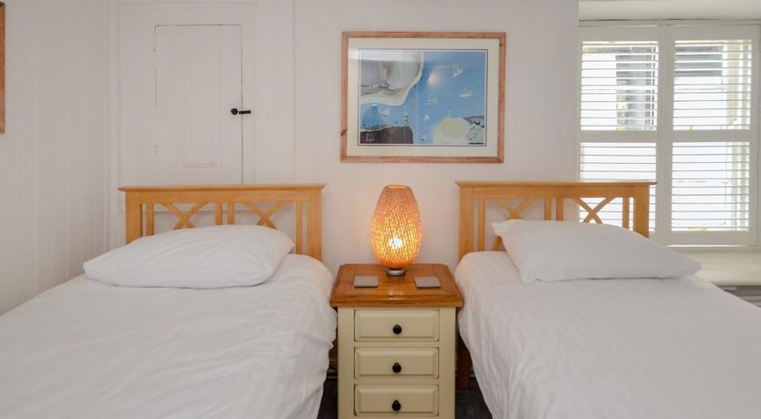 Photo of 2 Bed in Brixham