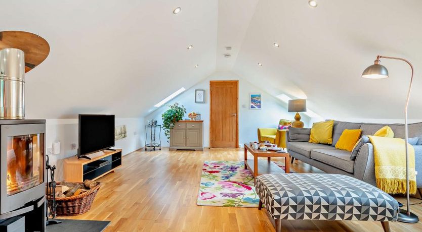 Photo of 1 Bed in Trebudannon