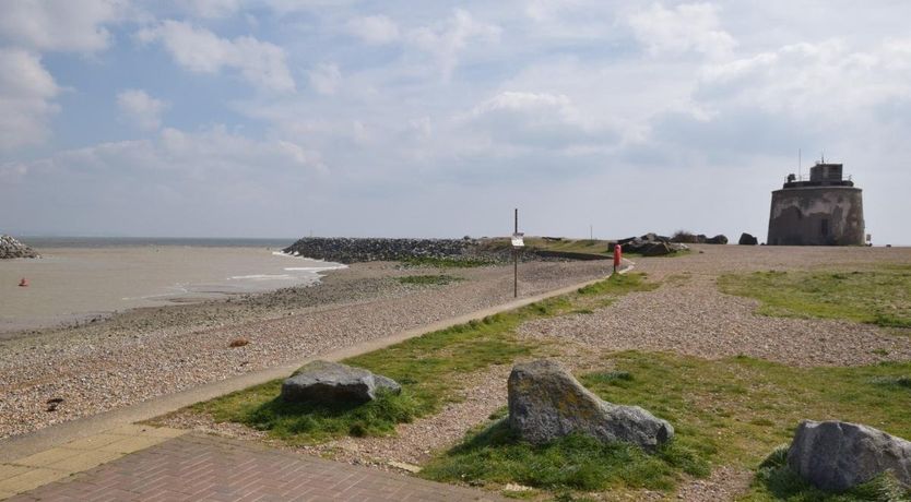 Photo of 2 Bed in Eastbourne