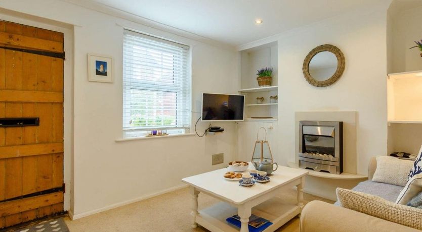 Photo of 1 Bed in Eastbourne