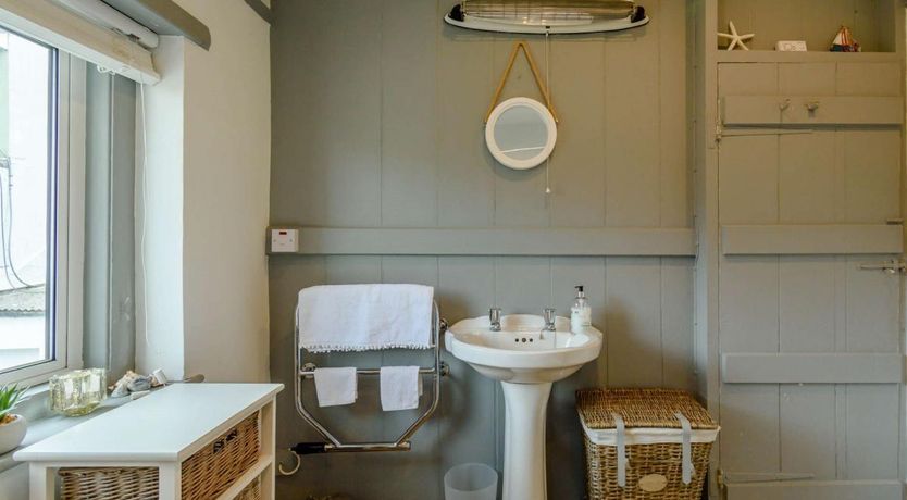 Photo of 1 Bed in Eastbourne