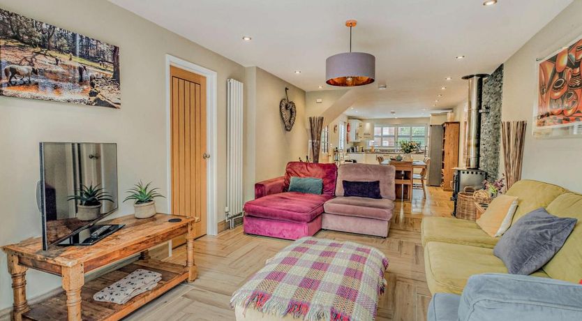 Photo of 3 Bed in Brockenhurst