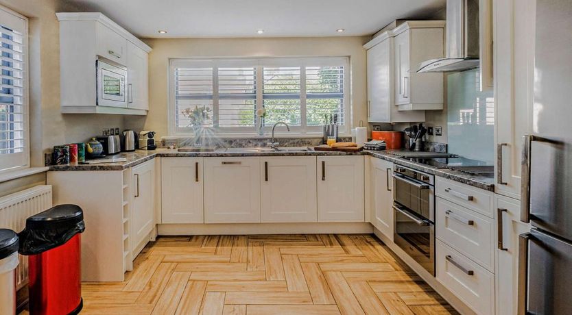 Photo of 3 Bed in Brockenhurst