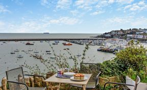 Photo of in Brixham (BX019)
