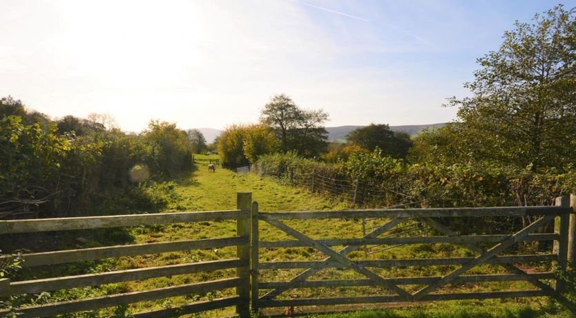 Photo of 2 Bed in Llanvihangel Crucorney