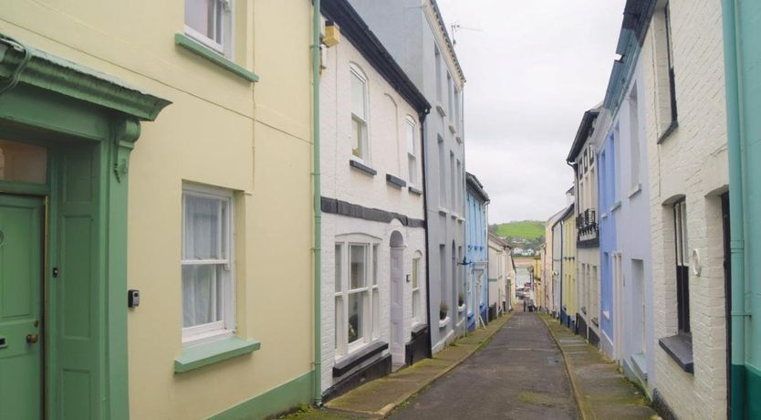Photo of 2 Bed in Appledore