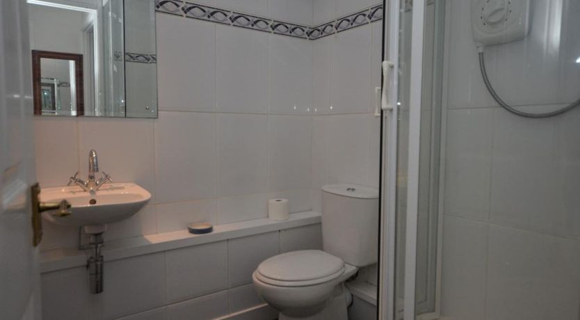 Photo of 2 Bed in Galmpton