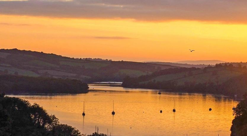 Photo of 2 Bed in Galmpton